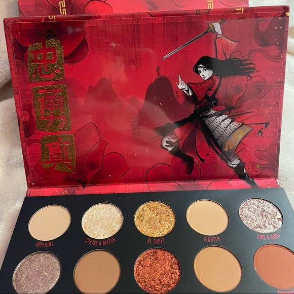 **SOLD**NEW Colourpop x Mulan Eyeshadow Palette - Picture 5 of 11